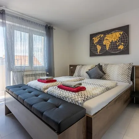 House Moderna 2 Σπίτι διακοπών *