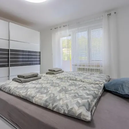 בית נופש House Moderna 2 קריקווניצה