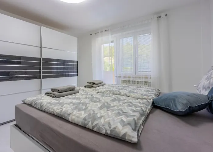 בית נופש House Moderna 2 קריקווניצה