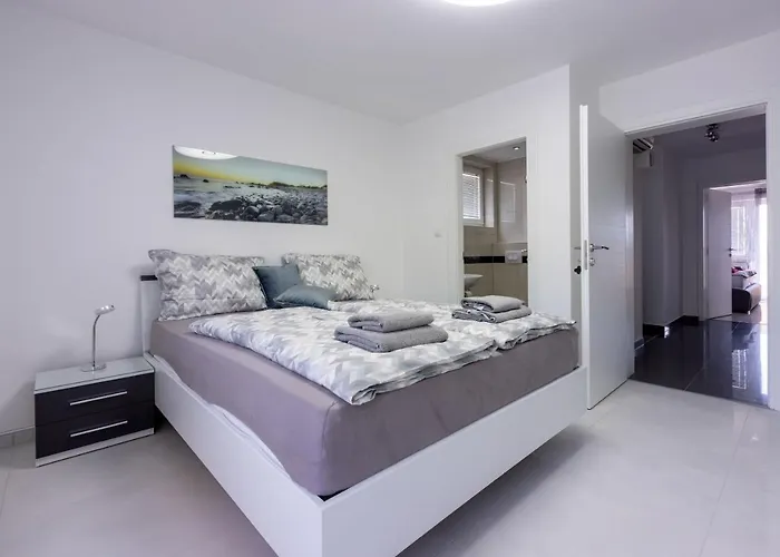 House Moderna 2 קריקווניצה